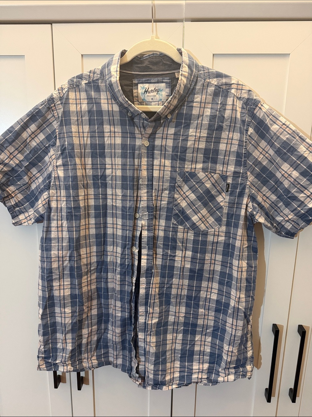 Hurley Blue and White Plaid Short-Sleeve Button-Up Shirt